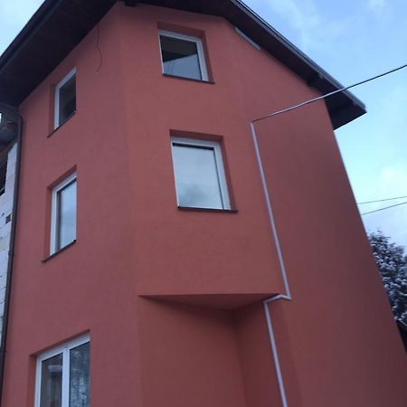 Mini-Hotel Megora Rachiv Exteriér fotografie